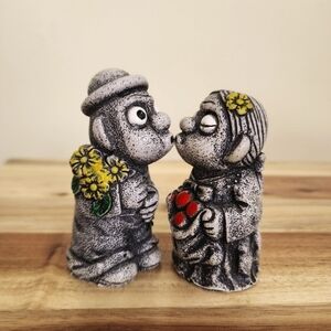 Kissing Couple Stone Rock Figurine